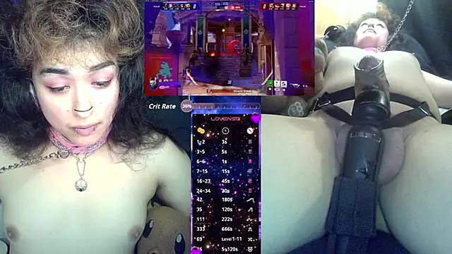 Snapshot of Solumi chatting on 10.27.25 Solumi online show from 10.27.25