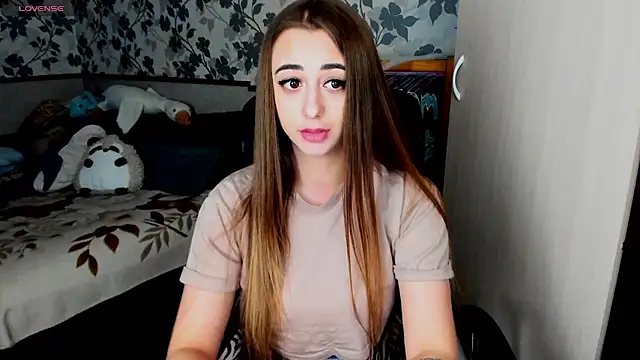 Snapshot of weakness4u chatting on 01.15.25 weakness4u online show from 01.15.25