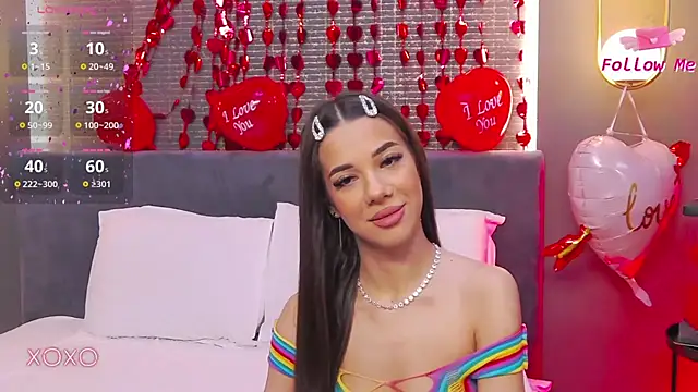 LaraKent online show from 02.16.25