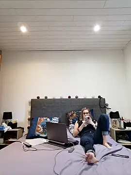 Madame Callie online show from 07.15.26