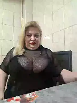 Snapshot of AriannaMilf chatting on 01.10.25 AriannaMilf online show from 01.10.25