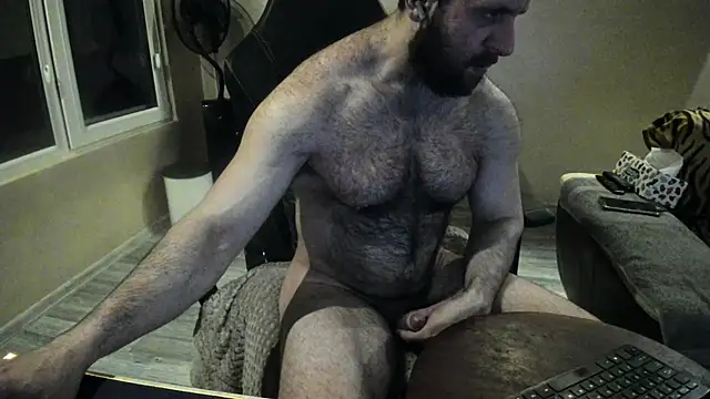 Snapshot of Hugealphabeast chatting on 02.27.25 Hugealphabeast online show from 02.27.25