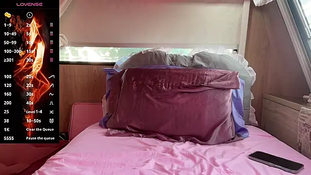 barbiegirl66 online show from 09.21.25