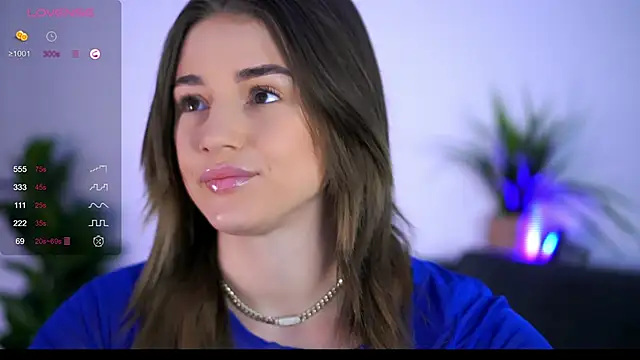 AishaCarter online show from 09.17.25