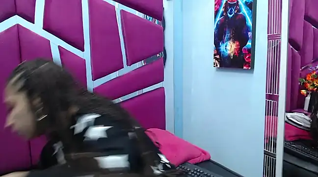 TeennNaugthy18 online show from 12.29.24