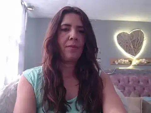 Victoria meester online show from 12.05.24
