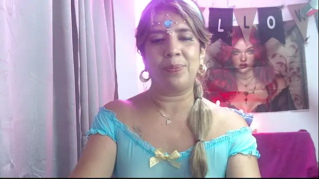 Victoria meester online show from 10.28.25