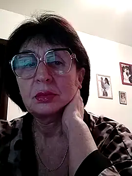 AlbinaXPretty online show from 12.08.24