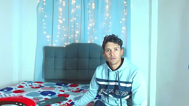 kelvin jhoseth1 online show from 11.24.25