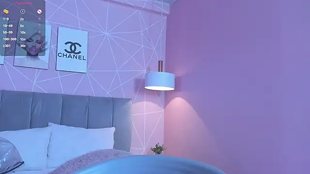 dolly zoe online show from 02.14.25