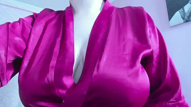 dolly zoe online show from 02.22.25