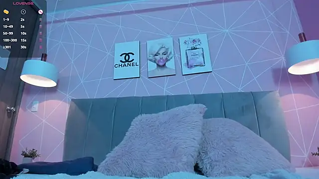 dolly zoe online show from 02.22.25