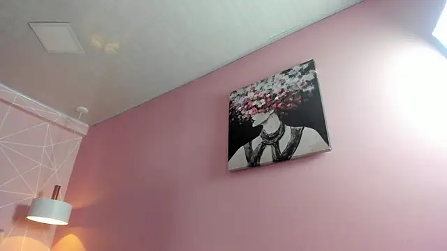 dolly zoe online show from 09.12.25