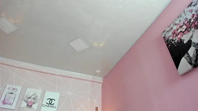 dolly zoe online show from 09.15.25