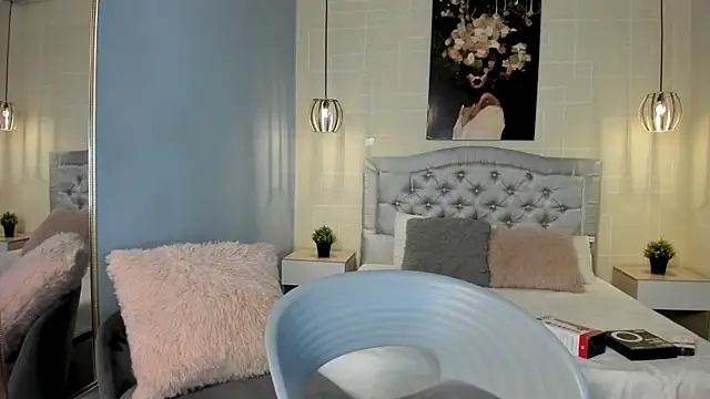ayshel   online show from 12.28.24