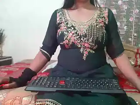 nikitahot3 online show from 02.16.25