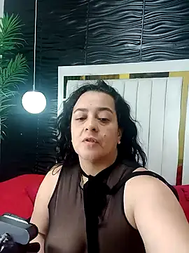lucia vonne  online show from 01.14.25