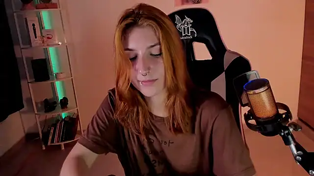 Dakotaa  online show from 12.16.24