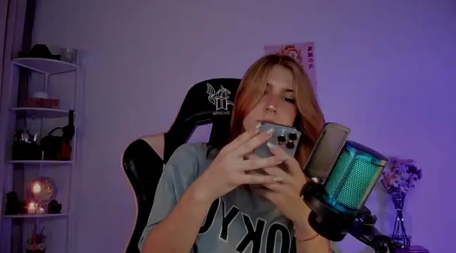 Dakotaa  online show from 02.15.25