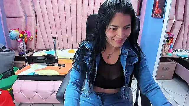 HornySkinny26 online show from 02.10.26