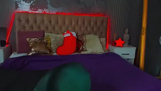 DellaRowe online show from 12.24.24