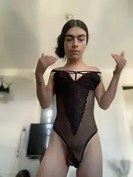 valendoll online show from 10.14.25