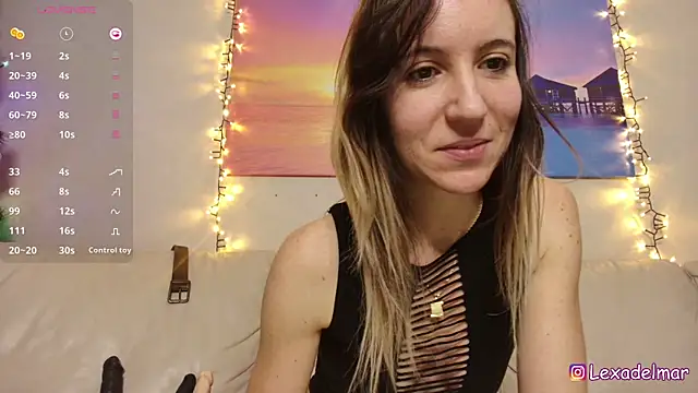 Snapshot of Lexa_del_mar chatting on 12.06.24 Lexa del mar online show from 12.06.24