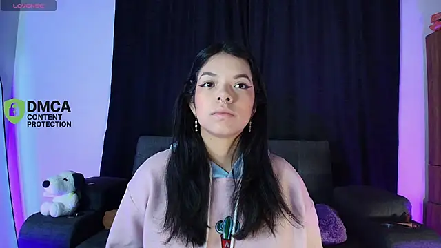 yungelitamor  online show from 02.22.26