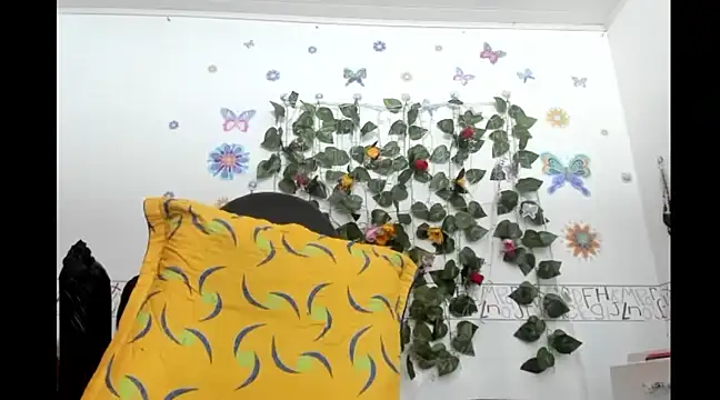 Snapshot of lili_breastxxx chatting on 03.01.25 lili breastxxx online show from 03.01.25