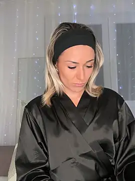 petrouchkaaa  online show from 10.01.25