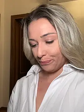 petrouchkaaa  online show from 02.19.26