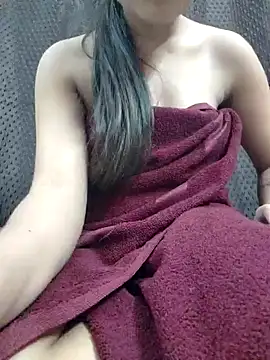 Snapshot of Roshni_98 chatting on 01.28.25 Roshni 98 online show from 01.28.25