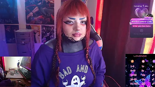 Snapshot of linda_mort chatting on 02.14.26 linda mort online show from 02.14.26