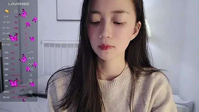 A-xena online show from 12.24.24
