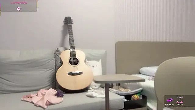 A-xena online show from 10.12.25