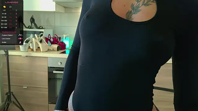 MissLovex online show from 09.26.25