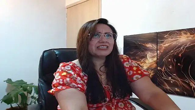 amalia brunette online show from 09.18.25