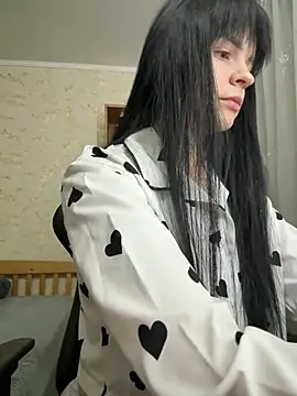 JuicyJess online show from 02.04.26