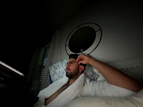 Carlos-195- online show from 09.16.25