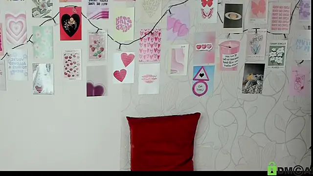 Snapshot of little_radiant_sun chatting on 10.02.25 little radiant sun online show from 10.02.25