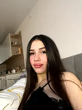 SofiaLaLight online show from 10.08.25