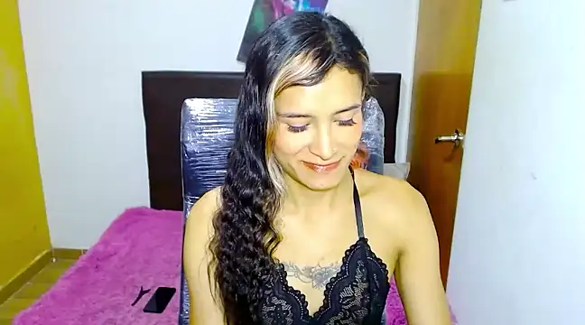 Queen camila online show from 03.12.25