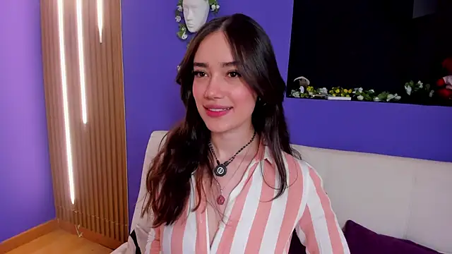 Kate Amaretto  online show from 09.18.25