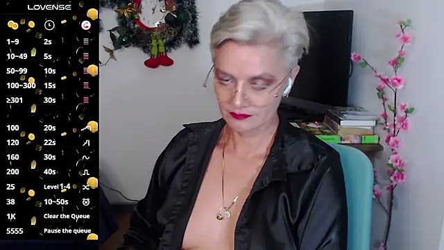 scarlett paris22 online show from 01.04.25