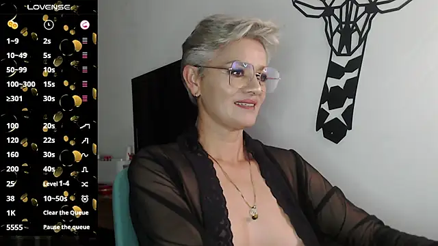 scarlett paris22 online show from 01.17.25