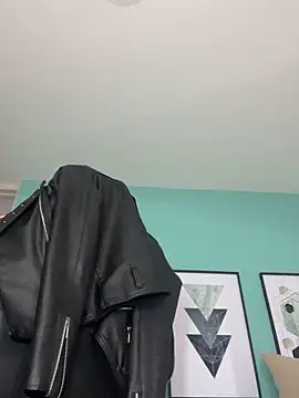 DianaHopson online show from 12.26.24