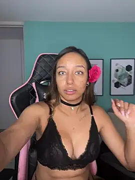 DianaHopson online show from 12.27.24