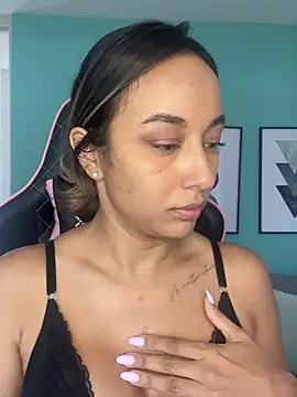 DianaHopson online show from 01.17.25