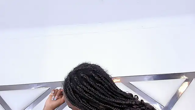 Shanelle   online show from 12.02.25