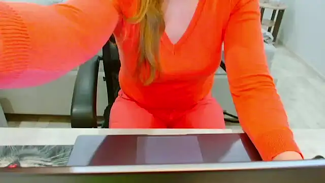 EveLove33 online show from 03.13.26